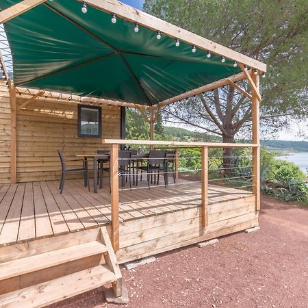 Camping Le Mas De Riri Celles  Esterno foto