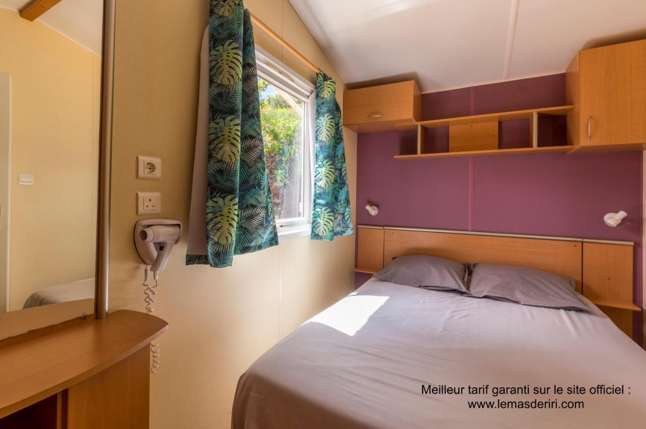 Camping Le Mas De Riri Celles  Esterno foto
